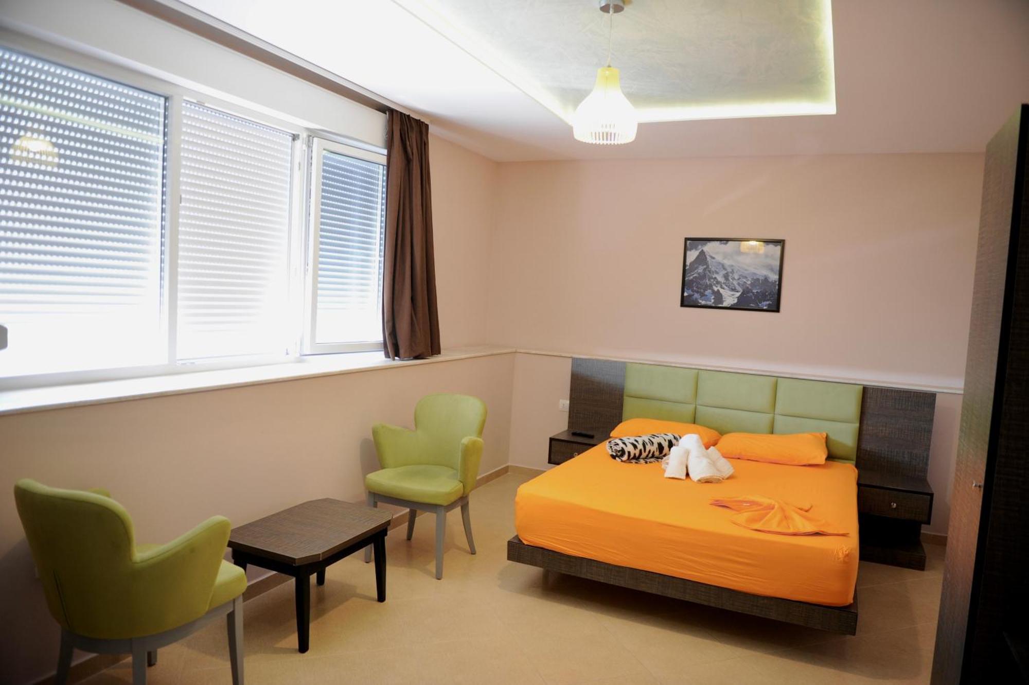 Hotel Fish Land Plazhi San Pietro Exteriér fotografie
