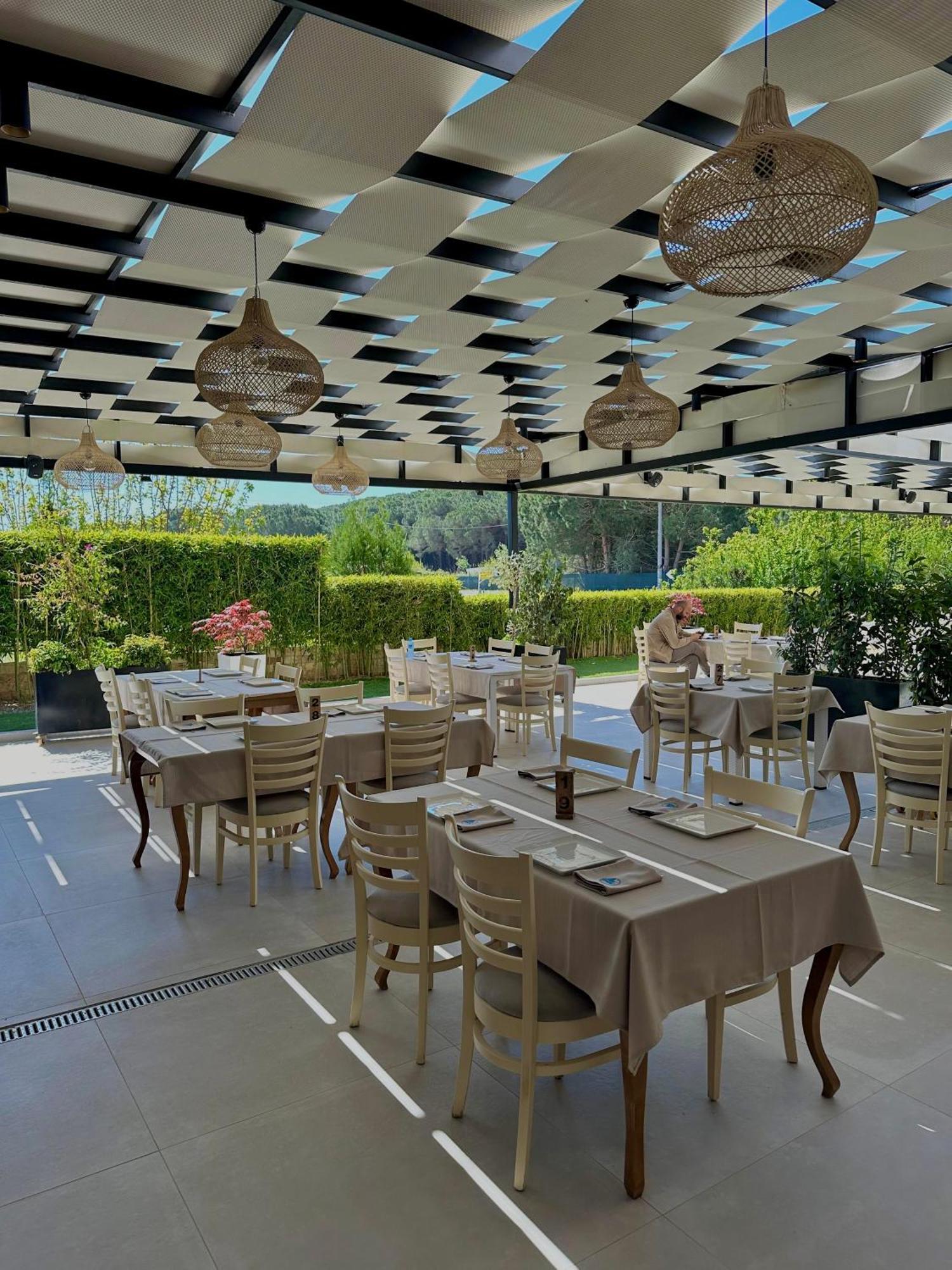 Hotel Fish Land Plazhi San Pietro Exteriér fotografie