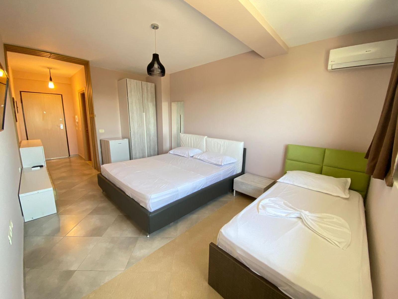 Hotel Fish Land Plazhi San Pietro Exteriér fotografie