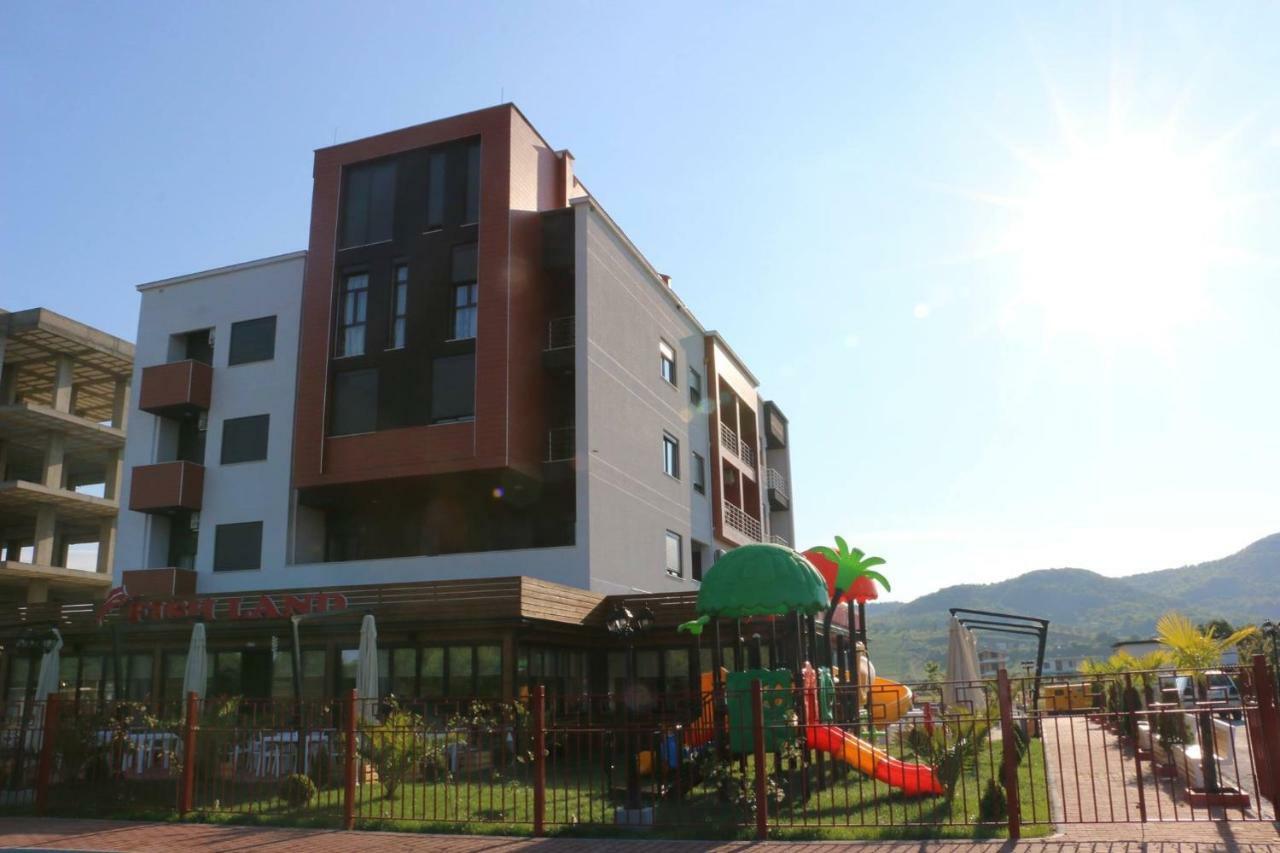 Hotel Fish Land Plazhi San Pietro Exteriér fotografie
